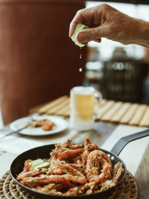 Comidas Happy Hour